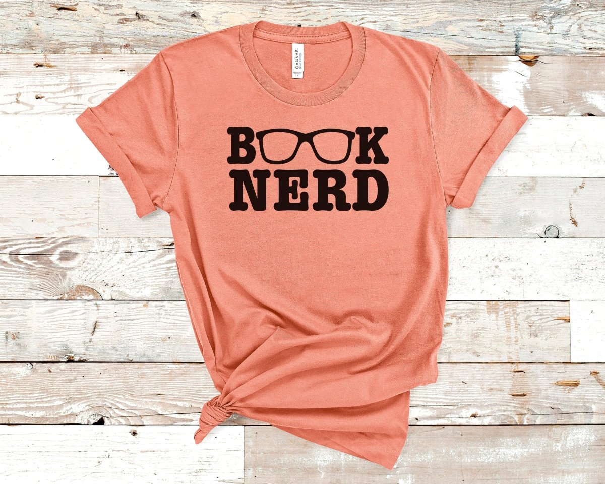 Book Nerd T-shirt Sunset - Polkabean